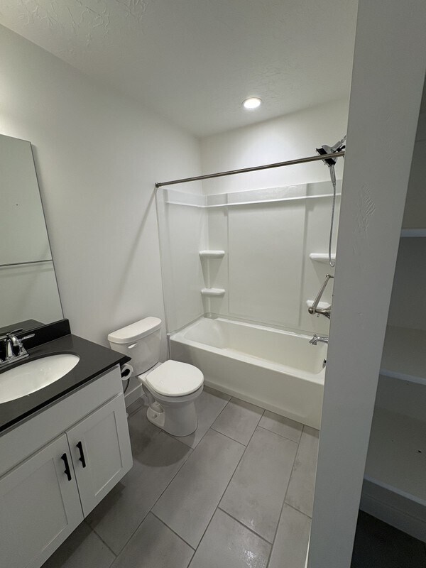 Building Photo - 6462 Purple Orchid Dr