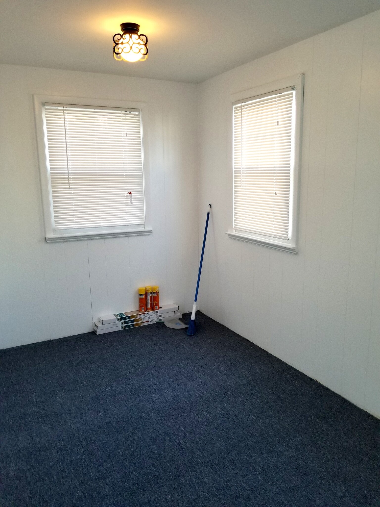 Building Photo - 248 Park St