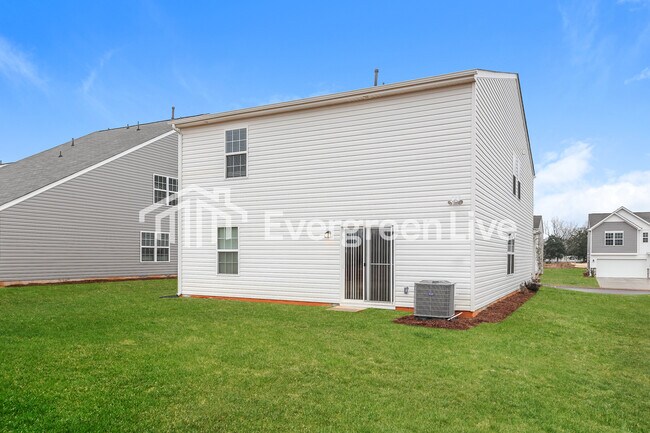 Building Photo - now