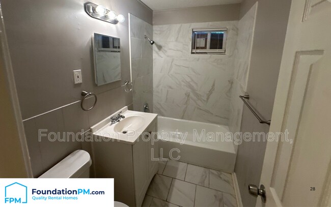 Building Photo - 2601 Dakar Ave