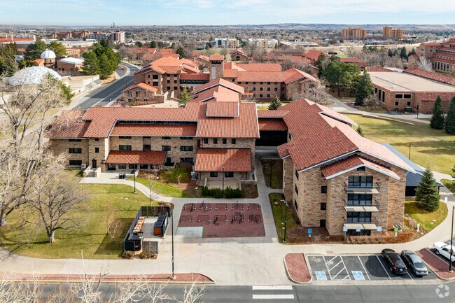Building Photo - Kittridge West Hall