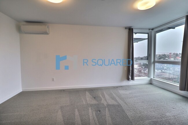 Building Photo - 4447 41st Ave SW