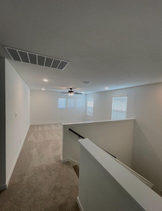 Building Photo - 12835 Lower Peach Wy