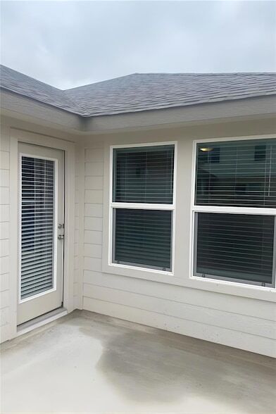 Building Photo - 14408 Castleford Dr