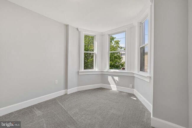 Building Photo - 1628 E Biddle St