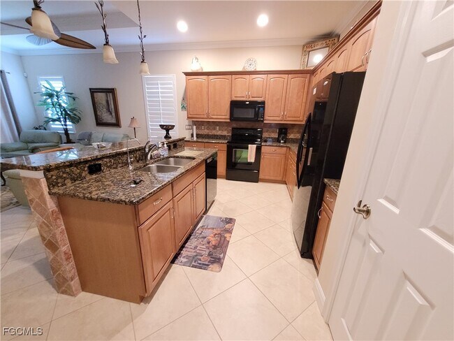 Building Photo - 10428 Materita Dr