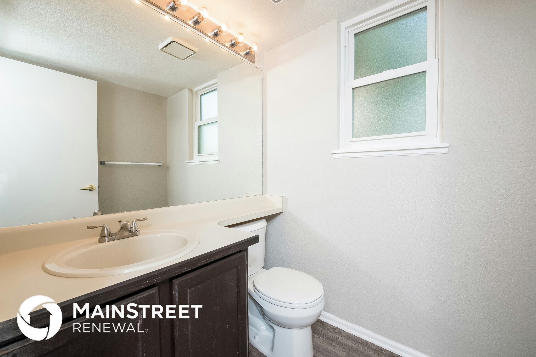 Building Photo - 3237 S Biscay Way
