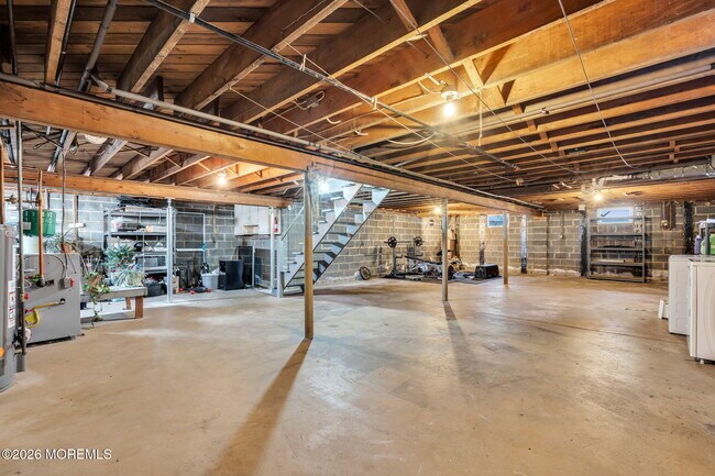 Building Photo - 46 Sunset Ave