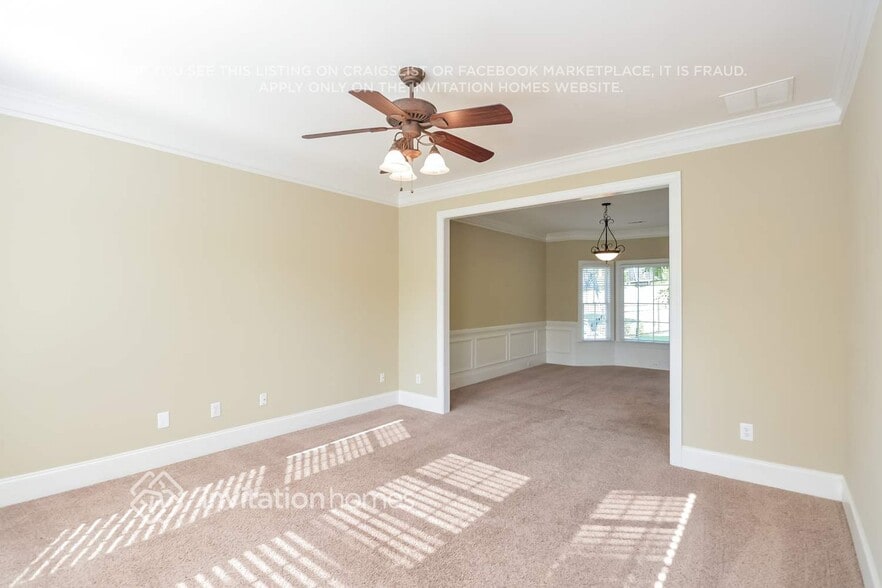 Building Photo - 734 Laurel W Ct