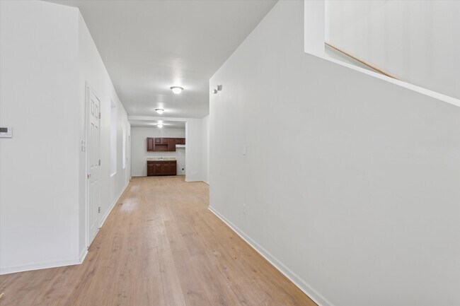 Building Photo - 3031 Page St