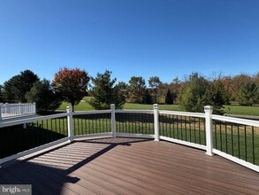 Building Photo - 537 Prizer Ct