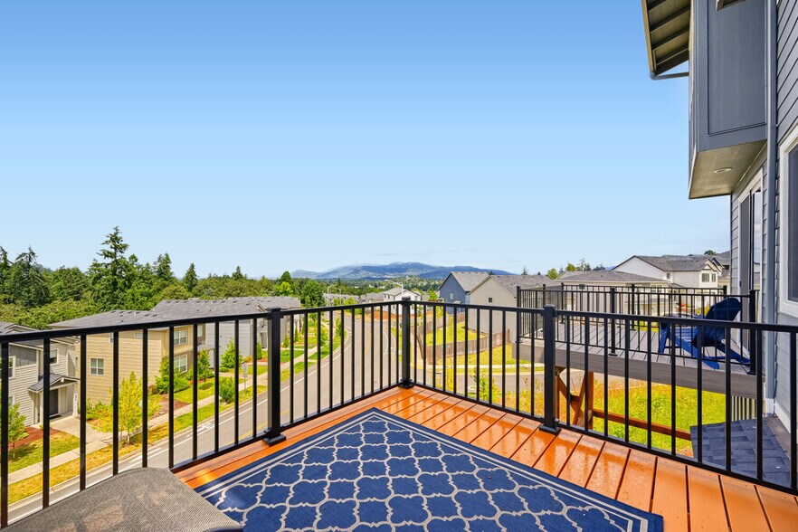 Building Photo - 2614 Waterlily Dr