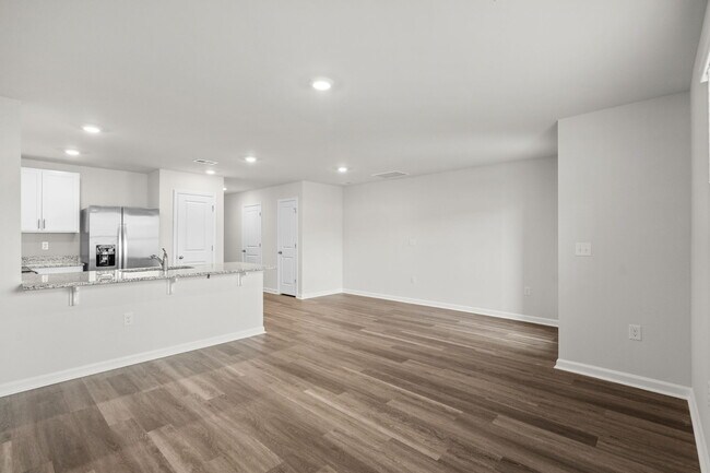 Building Photo - 608 Rd