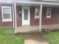 Building Photo - 1840 La Salle Pl