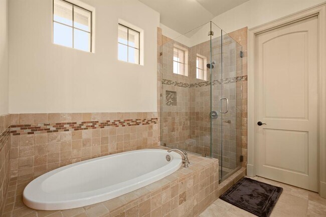 Building Photo - 13240 Villa Montana Way
