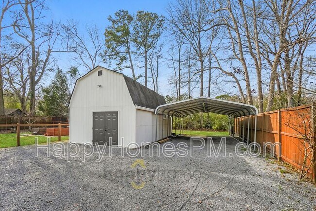 Building Photo - 3459 Johan Blvd