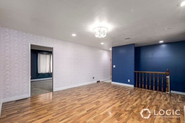 Building Photo - 2718 Ferron Dr