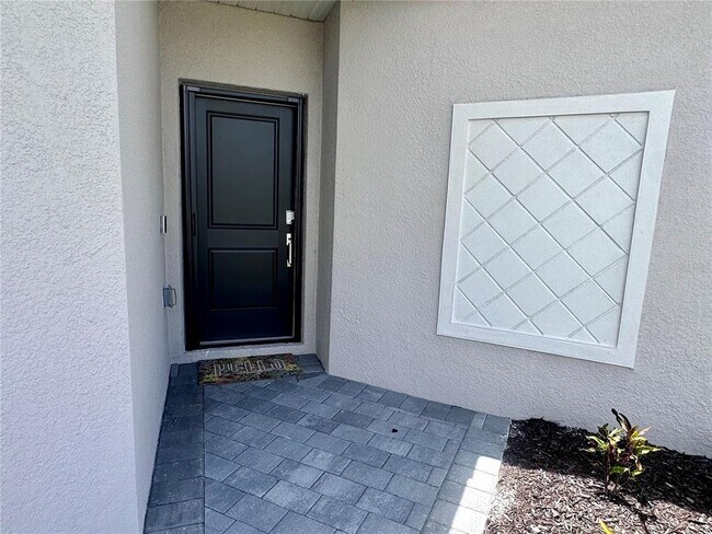 Building Photo - 8746 St Kitts Cir