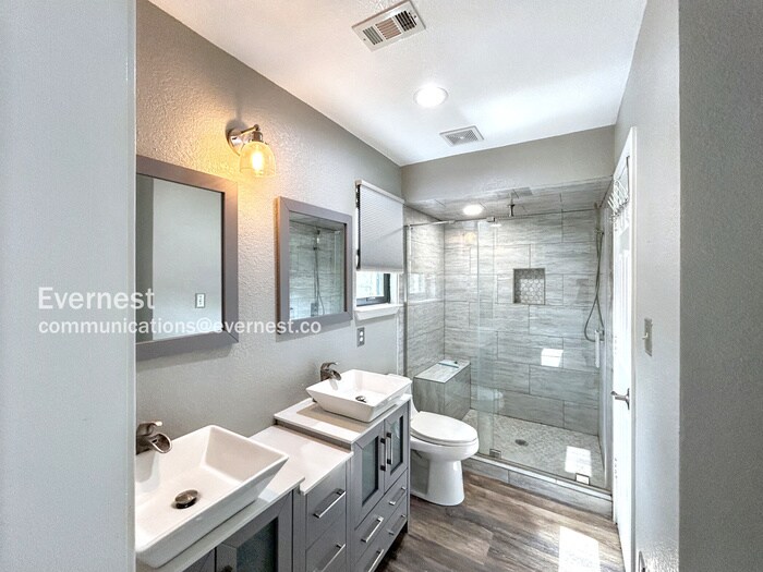 Building Photo - 107 Blue Ridge Trail