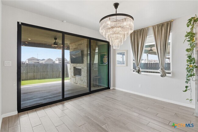 Building Photo - 3809 Donald Dr