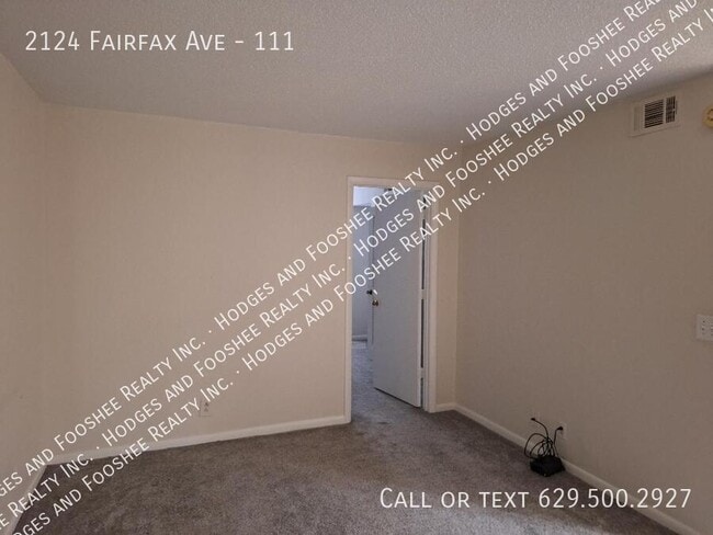 Building Photo - 2124 Fairfax Ave