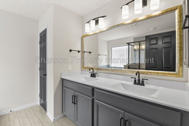Building Photo - 4033 Starbright St
