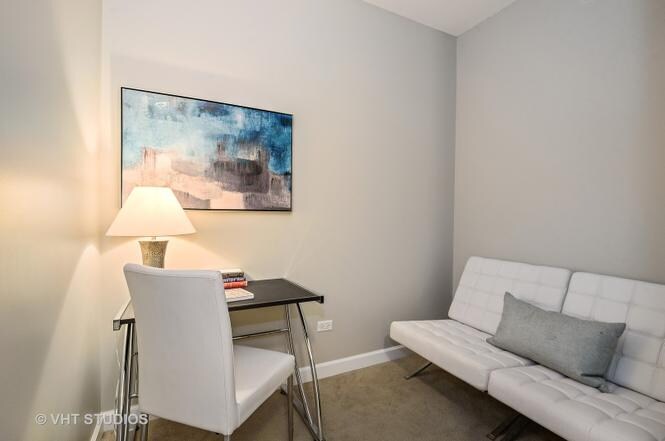 Building Photo - 720 W Randolph St