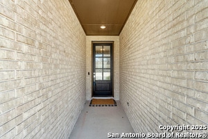 Building Photo - 138 Red Oak