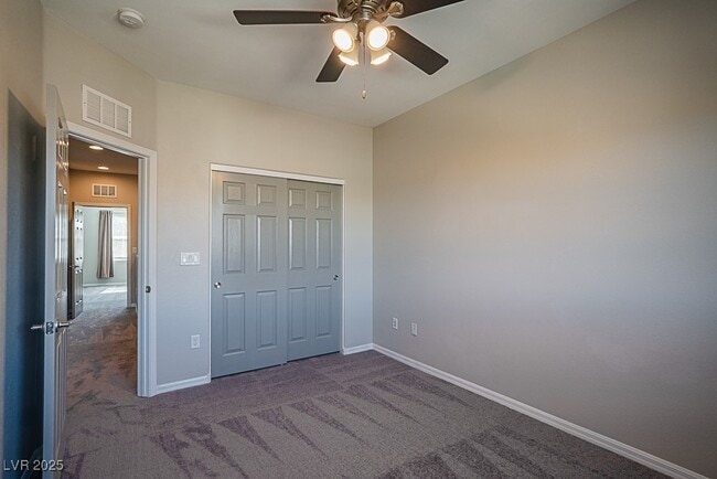 Building Photo - 11402 Newton Commons Dr