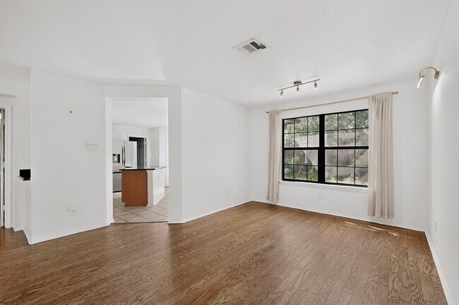 Building Photo - 11517 Chatam Berry Ln