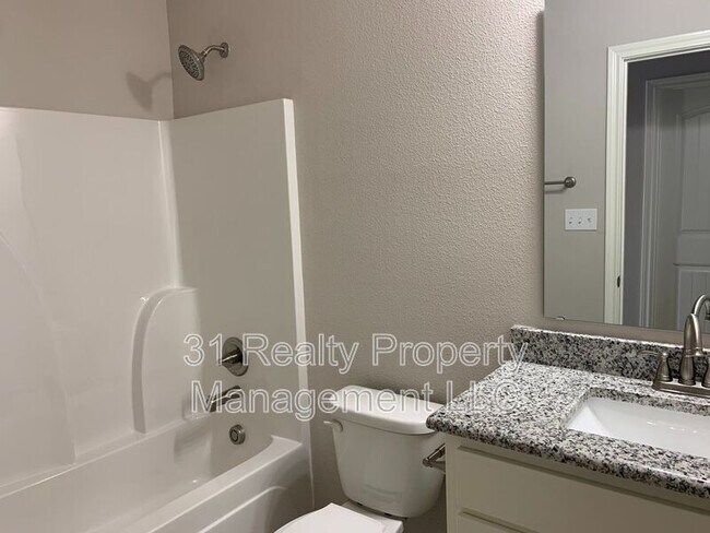 Building Photo - 3503 Brookstone Dr