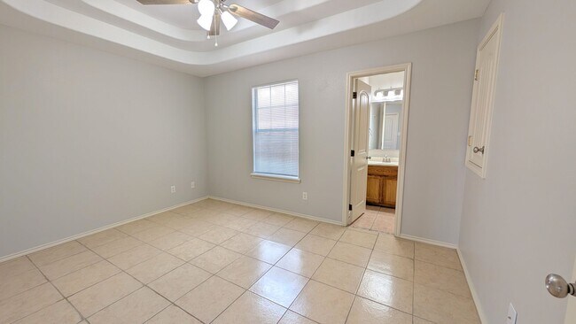 Building Photo - 20588 Alta Vista Ct