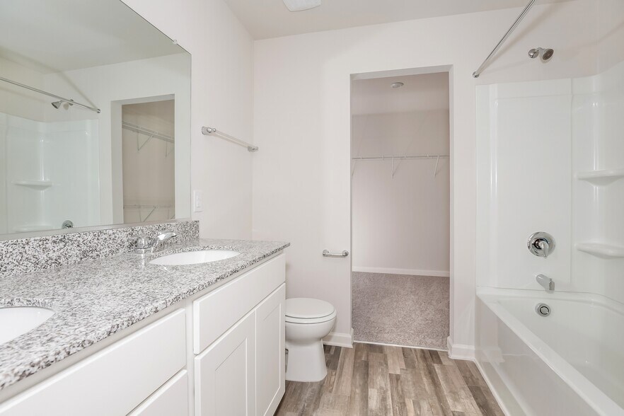 Building Photo - 6405 Century Ln