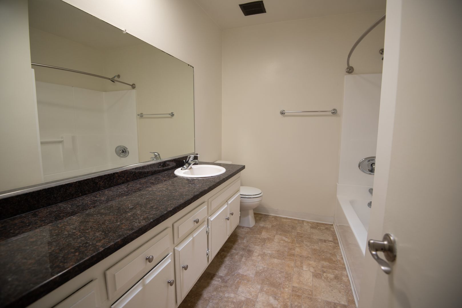 Building Photo - 5036 Coldwater Canyon Ave