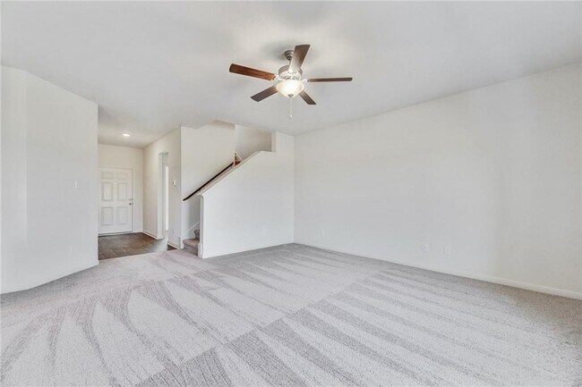 Building Photo - 116 Maywood Ln