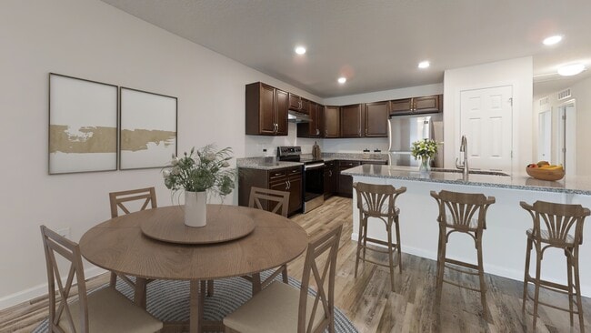 Building Photo - 20 Second Path