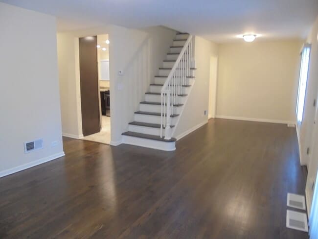 Building Photo - 7353 W 56th St