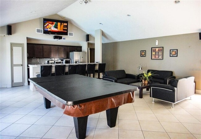 Building Photo - 1400 Gandy Blvd N