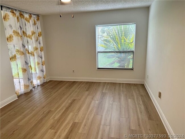 Building Photo - 2900 NW 42nd Ave