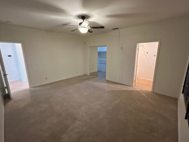 Building Photo - 78270 Calico Glen Dr