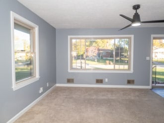 Building Photo - 3700 Valdosta Ave