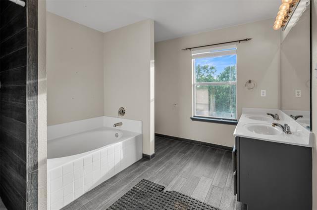 Building Photo - 9017 Graywolf Ridge Trail