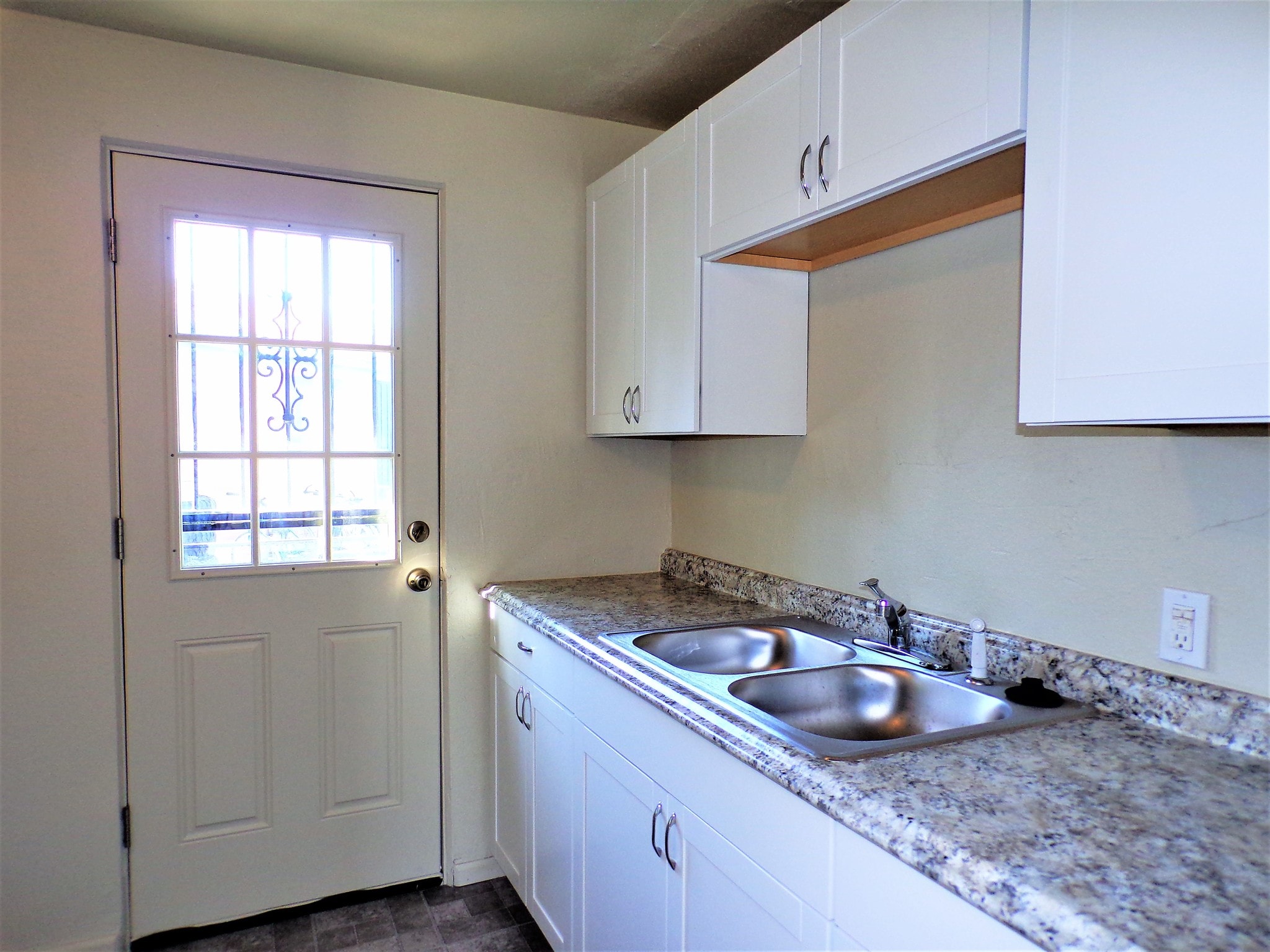 Building Photo - 1125 Dallas St