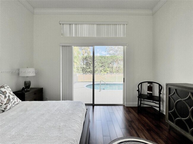 Building Photo - 19754 Dinner Key Dr