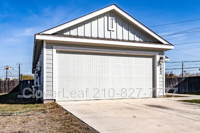 Building Photo - 302 Pradera Cove