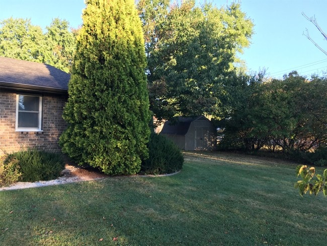 Building Photo - 2100 Kay Marie Rd