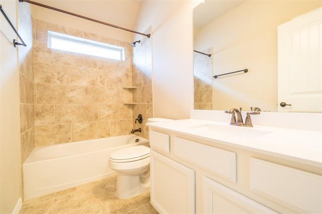 Building Photo - 3905 Cozy Pine Dr