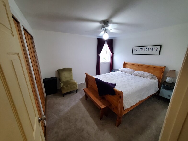 with current tenant's furniture - 310 S 174th Pl