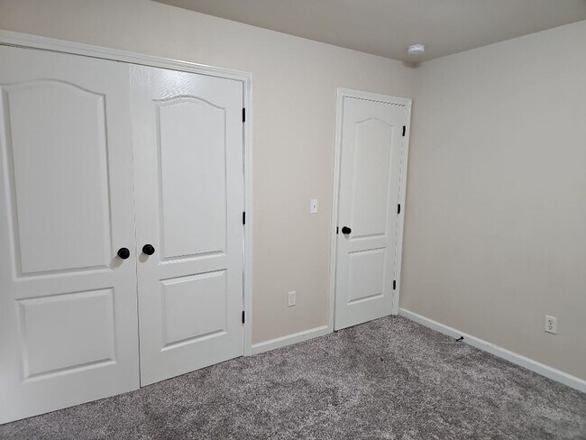 Building Photo - Cute Nampa home in one of  the most desirable neighborhoods. Fabulous location. 7159 E. Hampton.