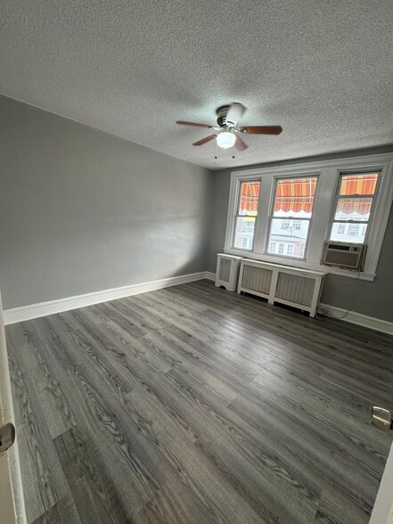 Building Photo - 612 Brill St